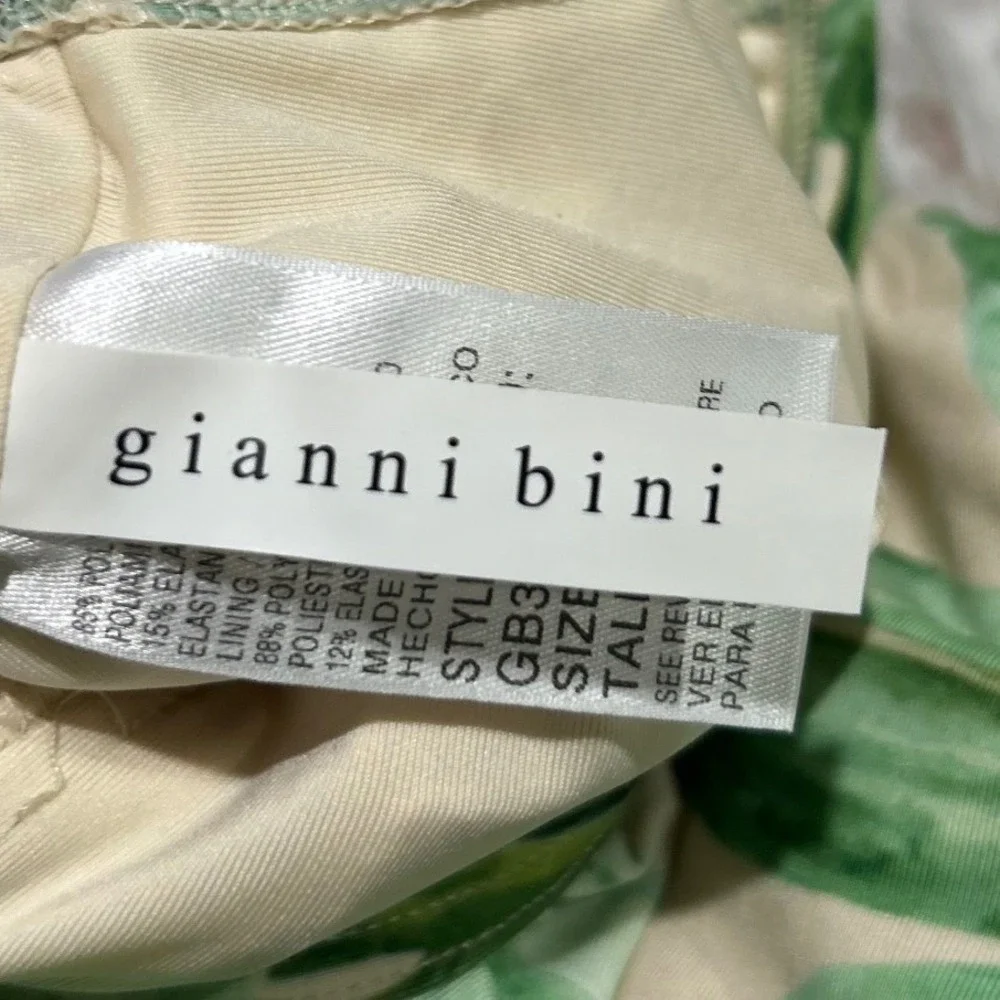 Gianni Bini One Piece Swimsuit Womens Medium Green Ruffle Tropical Palm